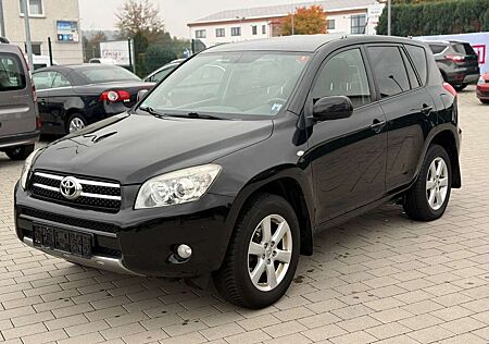 Toyota RAV 4 RAV4 Team*ALLRAD*KLIMAAUT.*SHZ**