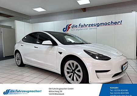 Tesla Model 3 Basis RWD Soundsystem ACC El. Heckklappe WLAN e-Si