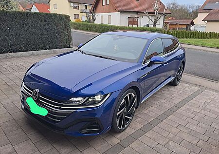 VW Arteon Volkswagen Shooting Brake 2.0 TDI SCR 4Motion DSG R-Line