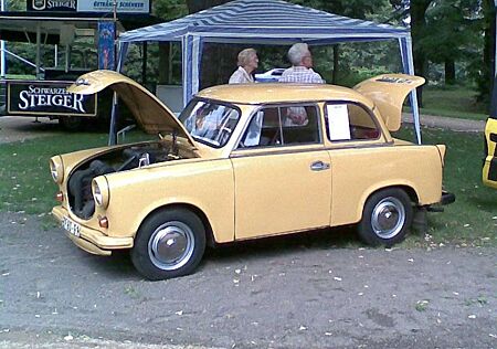 Trabant P60 Oldtimer für 2takt-Freunde und "Schrauber"