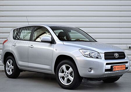 Toyota RAV 4 Sol Allrad Automatik+43.000km+PDC