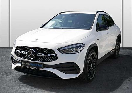 Mercedes-Benz GLA 250 e AMG+NIGHT+DISTRONIC+AHK+MEMORY+KEYLESS