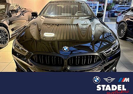 Alpina B8 Gran Coupe. Schwarz. Voll. Souverän.