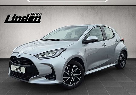 Toyota Yaris Hybrid Team D Carplay Kamera SHZ LED