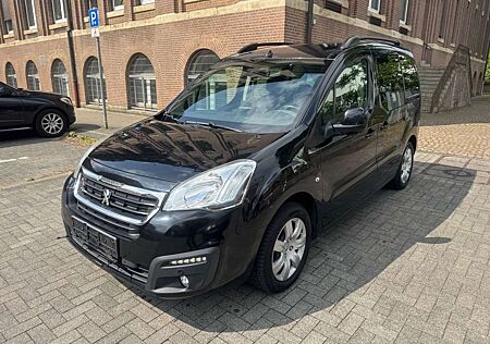 Peugeot Partner Tepee Allure /Klima/PDC/Navi/