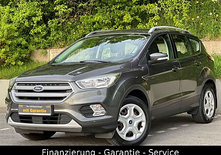 Ford Kuga 1.5 Trend/1 HAND/AHK/ACC/GEPFLEGT/TÜV NEU