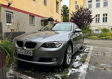 BMW 320i 320 Coupé Automatik