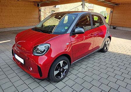 Smart ForFour electric drive EQ passion
