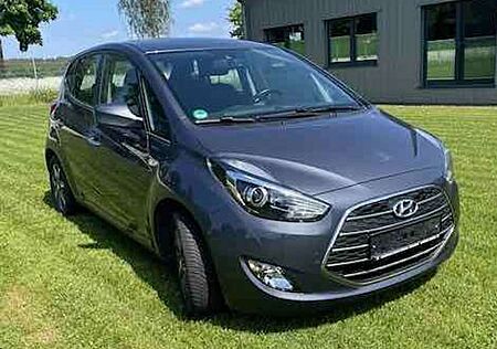 Hyundai ix20 1.6 blue YES!