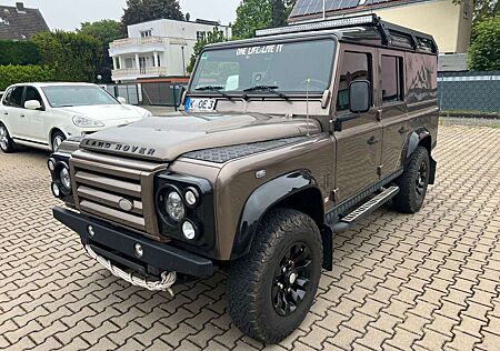 Land Rover Defender ROUGH II Stdhzg RECARO Sawtooth MATZKER