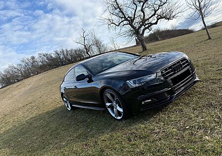Audi A5 Sportback Black Edition Pfingstaktion