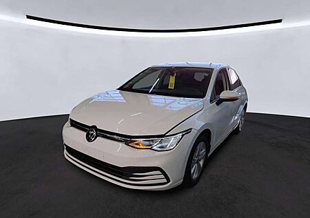 VW Golf Volkswagen VIII Lim. Life 2.0 TDI SCR 110kW 7-Gang DSG