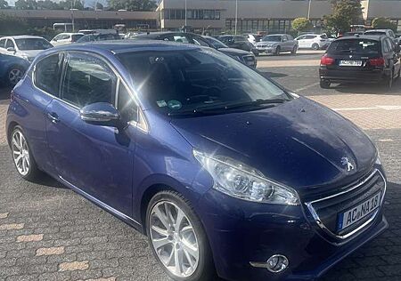 Peugeot 208 Allure LPG