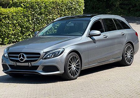 Mercedes-Benz C 200 T BlueTec / d Navi* 8-Fach* Schiebedach*