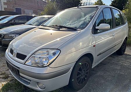 Renault Scenic 1.6 16V Expression