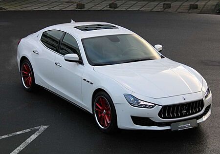 Maserati Ghibli S Kamera/HarmanKardon/Totwinkel/Keyless