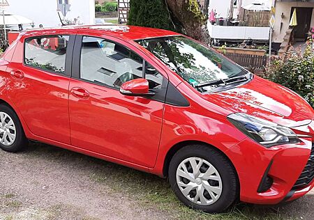 Toyota Yaris 1.0 VVT-i Comfort