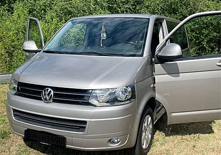 VW T5 Caravelle Volkswagen Kurz DSG Comfortline