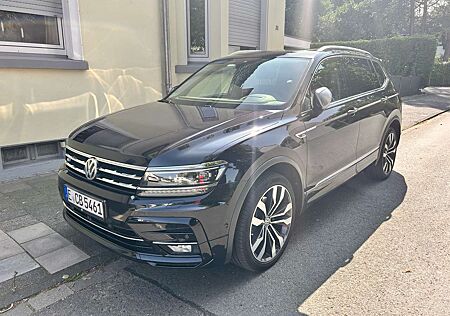 VW Tiguan Volkswagen Highline 4Motion