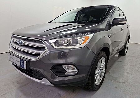 Ford Kuga 2.0 TDCi Titanium Navi