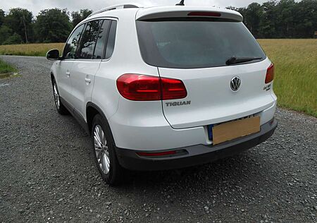 VW Tiguan Volkswagen 2.0 TDI DPF BlueMotion Technology Sport