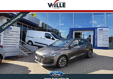 Ford Focus Titanium Automatik LED ACC Kamera TWA