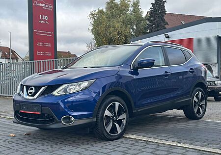 Nissan Qashqai gebraucht kaufen Nissan Qashqai 4x4 / Panorama / 360° Kamera