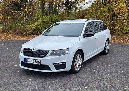 Skoda Octavia Combi 2.0 TSI (Green tec) DSG RS