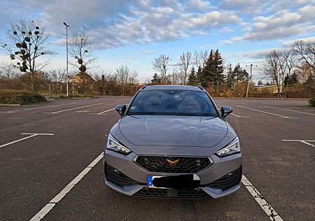 Cupra Leon e-Hybrid