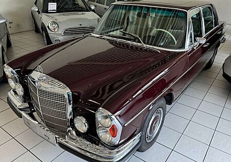 Mercedes-Benz 300 SEL/8 6,3