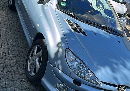 Peugeot 206 CC Platinum
