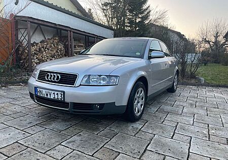 Audi A4 2.0 FSI