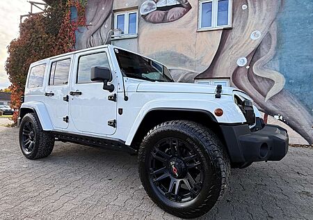 Jeep Wrangler Sahara