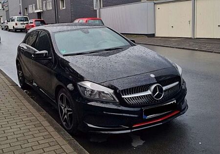 Mercedes-Benz A 180 (BlueEFFICIENCY) AMG Sport