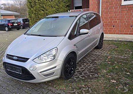 Ford S-Max 2.0 TDCi DPF Trend