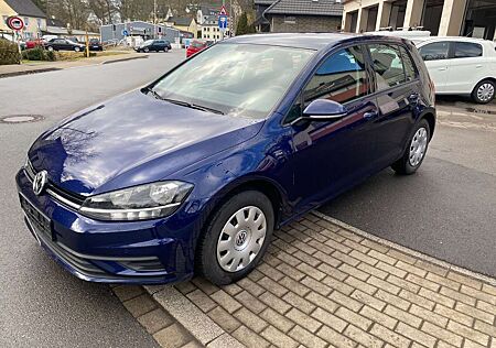 VW Golf Volkswagen VII Lim. Trendline BMT/Start-Stopp Navi