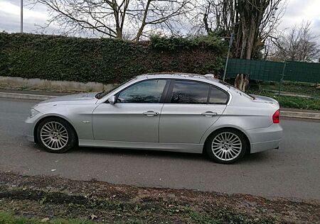 BMW 325i 325 .A..Achsproblem!!!..Tü4.26.Klima-Leder