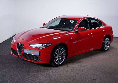 Alfa Romeo Giulia 2.0 Turbo TI Q4 AT8*Kamera*Assistenz-P*Bi