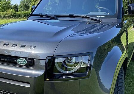 Land Rover Defender 110 3.0 SE 7-Sitzer