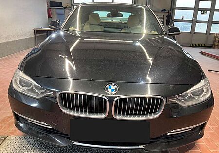 BMW 330 d Leder*Navi*Memory*Bi-Xenon*HuD*Schiebedach