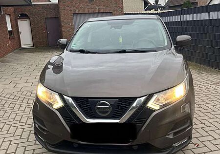 Nissan Qashqai Acenta