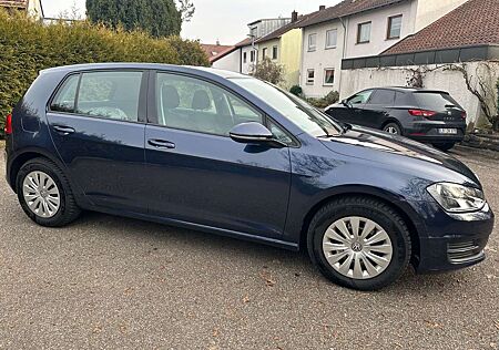 VW Golf Volkswagen VII Lim. Trendline BMT KLIMA 1.HAND