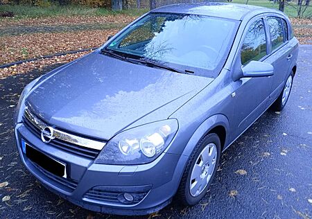 Opel Astra Fließheck 5-Türer 1.4 Edition