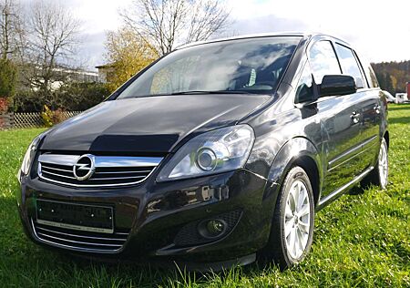 Opel Zafira gebraucht kaufen Opel Zafira Family Plus*Sh-gepfl.*Navi*Xenon*AHK*8-fach*Top