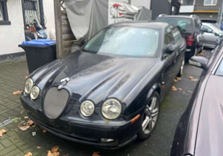 Jaguar S-Type 3.0 V6 Sport