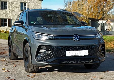 VW Tiguan Volkswagen Diesel 2.0 TDI SCR 4MOTION DSG Goal