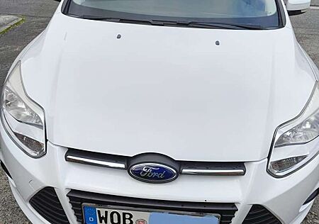 Ford Focus Turnier 1.0 EcoBoost Zahnriemen gemacht