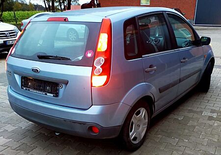 Ford Fiesta gebraucht kaufen Ford Fiesta 1.3 - Bj 06 - 5 Türig - Klima - Tüv 11/25