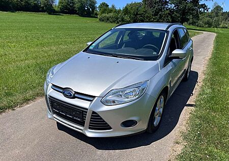 Ford Focus Turnier Trend