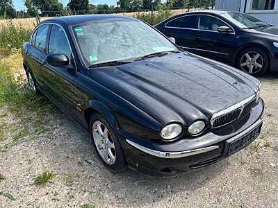 Jaguar X-Type X - Type 2.0 V6